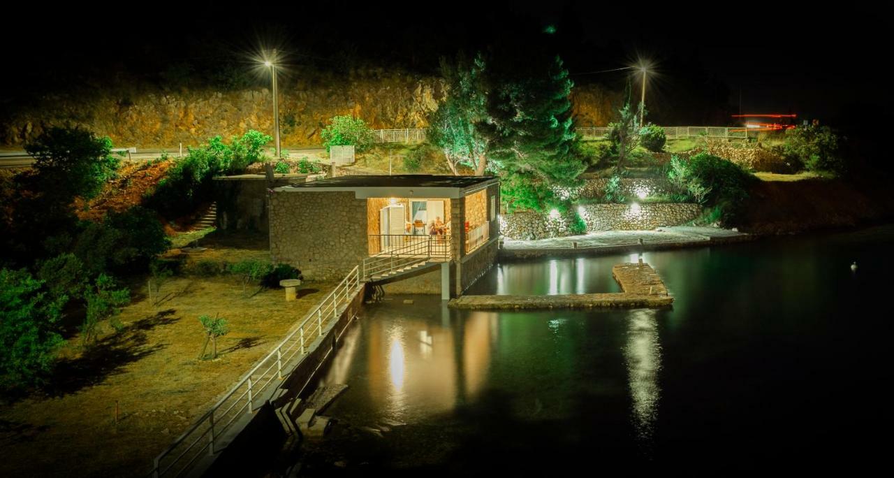 Kuca Za Odmor Jelena Villa Starigrad Paklenica Exteriör bild